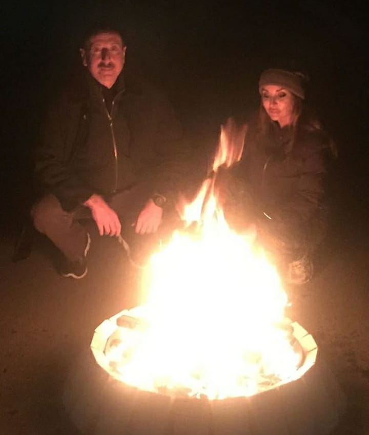 Prezident ailəsi ilə tonqal ətrafında -  FOTOLAR